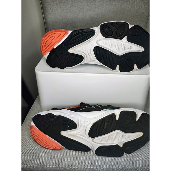 Adidas Ozweego Tropical Print and Black main image 6